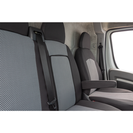 Pokrowce Miarowe do Mercedes Sprinter II ( 2006 - ... ); VW Crafter ( 2006 - 2016 ) (2+1)